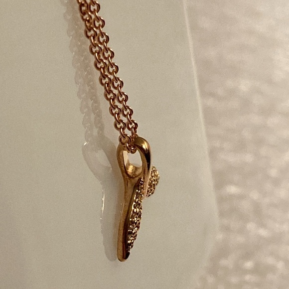 NWOT - 925 Silver Rose Goldtone Plated & Crystal Whale Tail Pendant Necklace - Picture 3 of 7